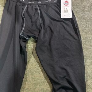 New COLDPRUF XL Black Men's Base Layer Thermal Underwear.